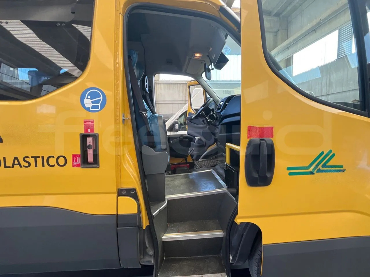 Autobús escolar Iveco Daily: foto 10