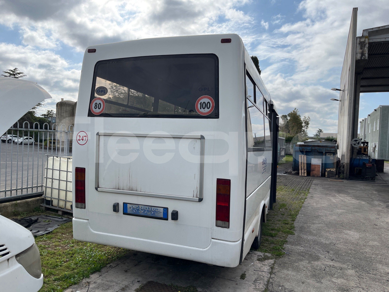 Mercedes-Benz 414T - Minibús, Furgoneta de pasajeros: foto 4 Mercedes-Benz 414T - Minibús, Furgoneta de pasajeros: foto 4