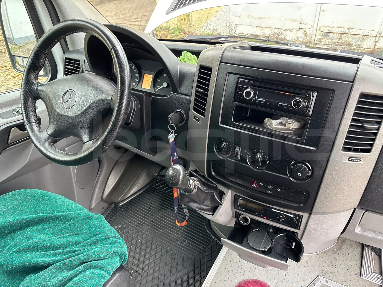 Minibús, Furgoneta de pasajeros Mercedes-Benz Sprinter: foto 18