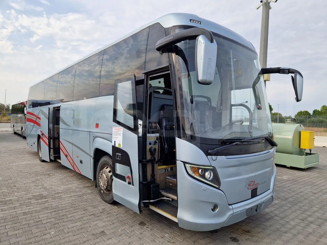 Leasing de  Scania Touring HD Scania Touring HD: foto 12