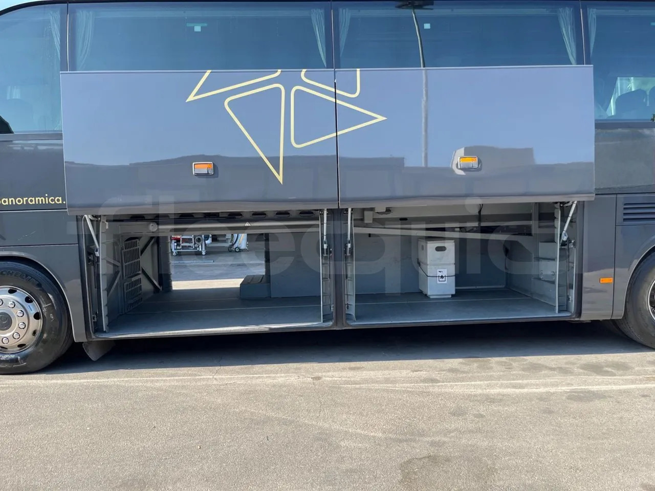 Leasing de  Setra S415 Setra S415: foto 7