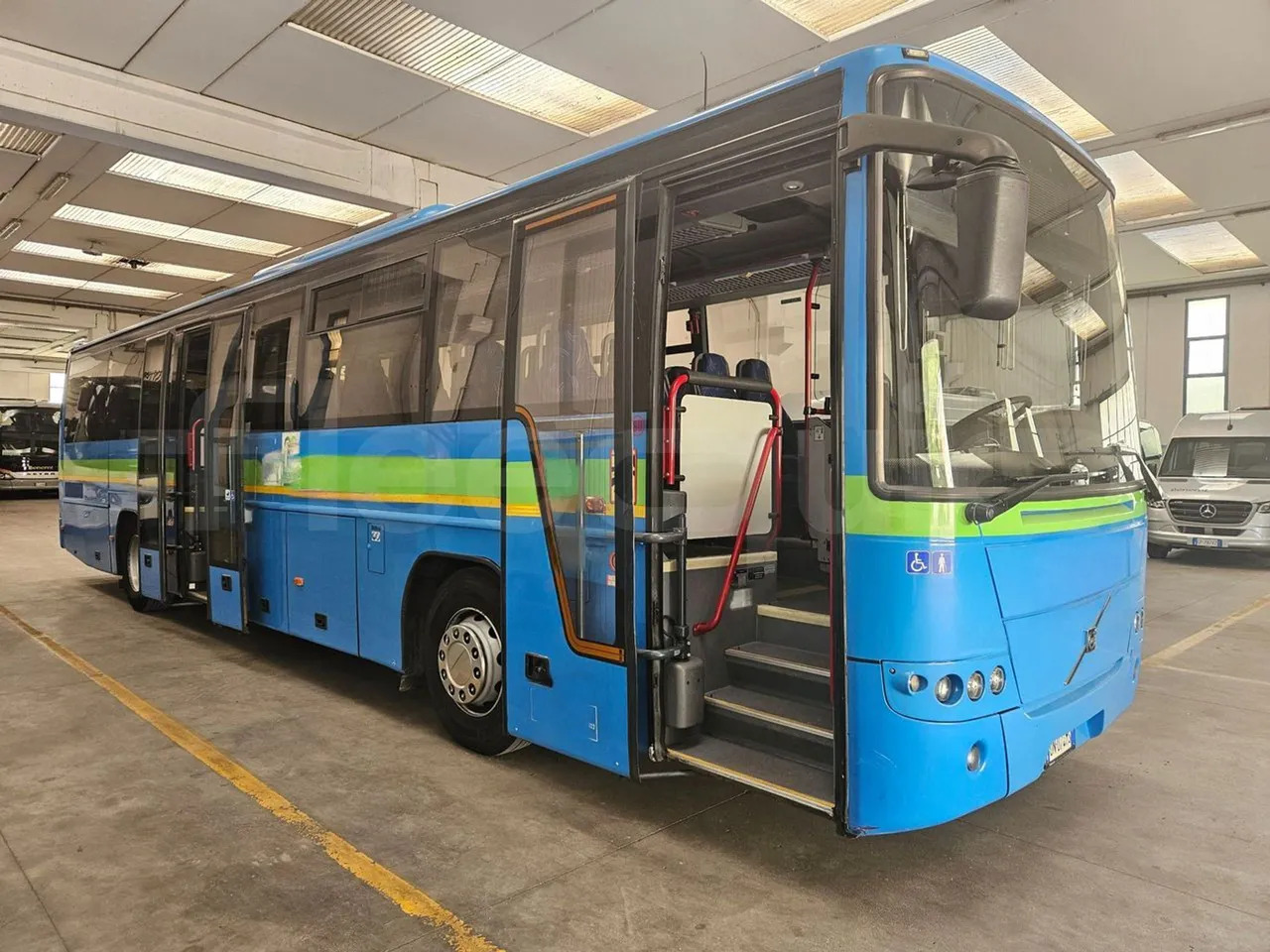 Leasing de Volvo 8700B12B Volvo 8700B12B: foto 12 Leasing de Volvo 8700B12B Volvo 8700B12B: foto 12