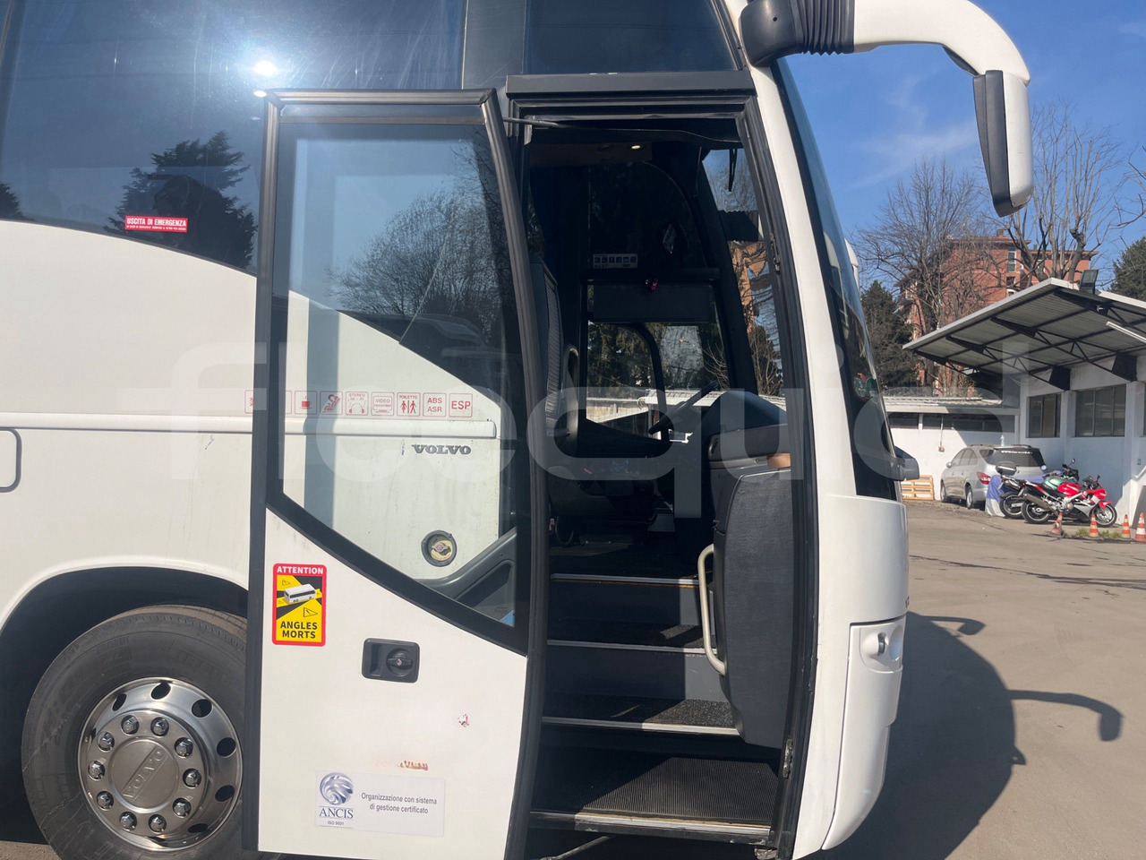 Autocar Volvo 9700: foto 16