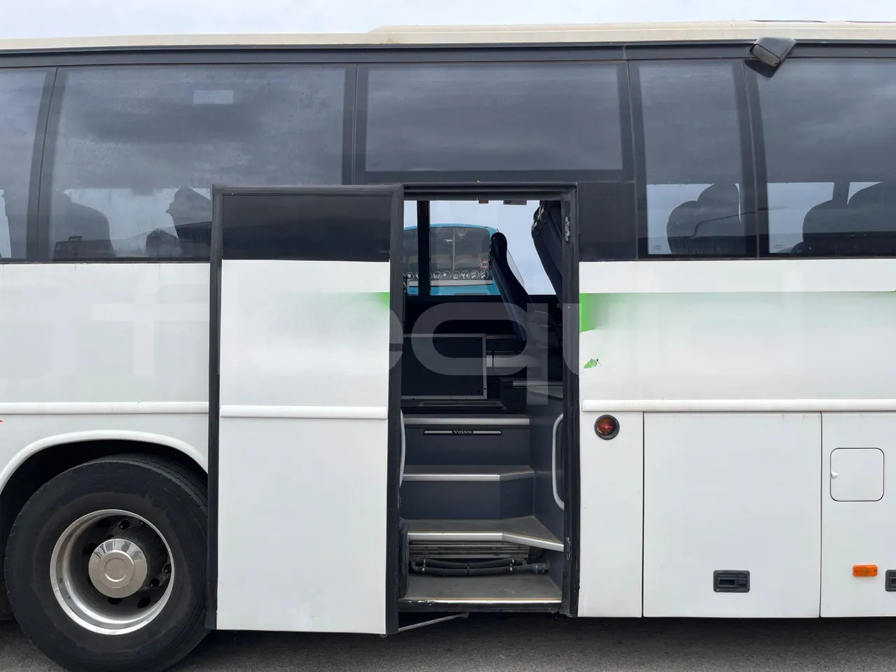 Autocar Volvo B12: foto 16