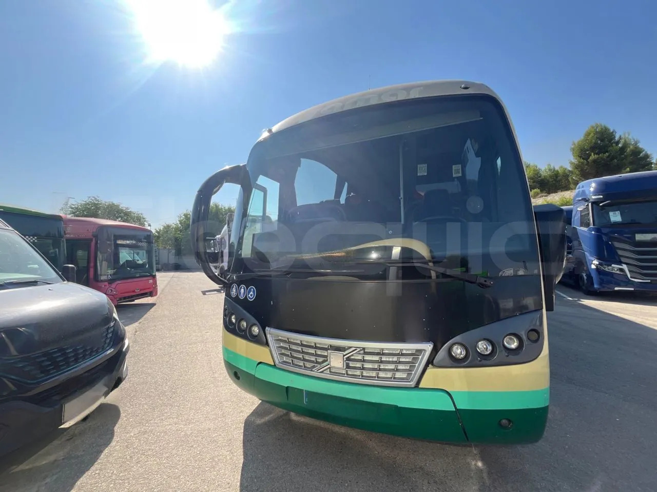 Volvo B12B - Autocar: foto 1 Volvo B12B - Autocar: foto 1