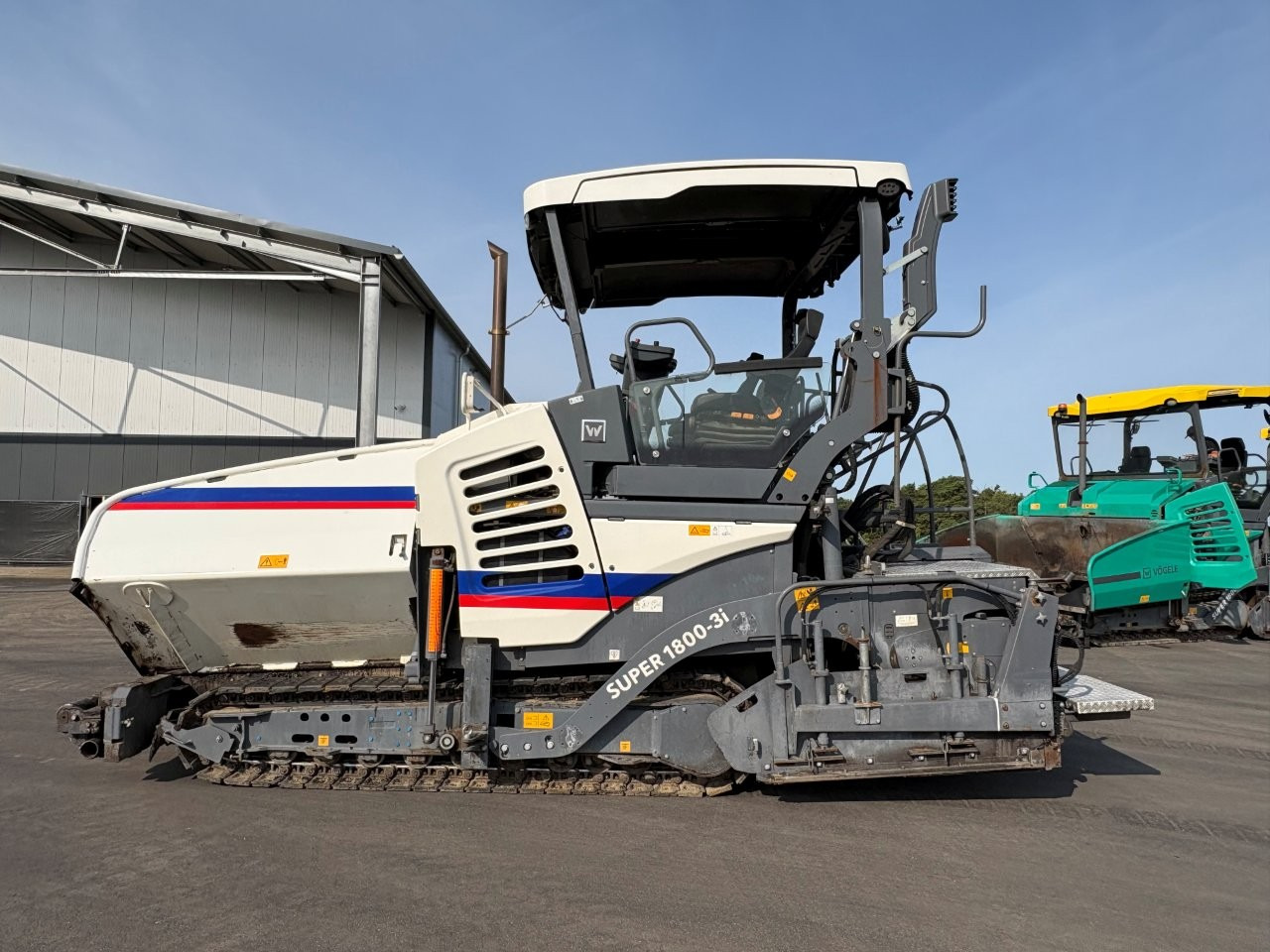 VÖGELE SUPER 1800-3i - Pavimentadora de asfalto: foto 4 VÖGELE SUPER 1800-3i - Pavimentadora de asfalto: foto 4