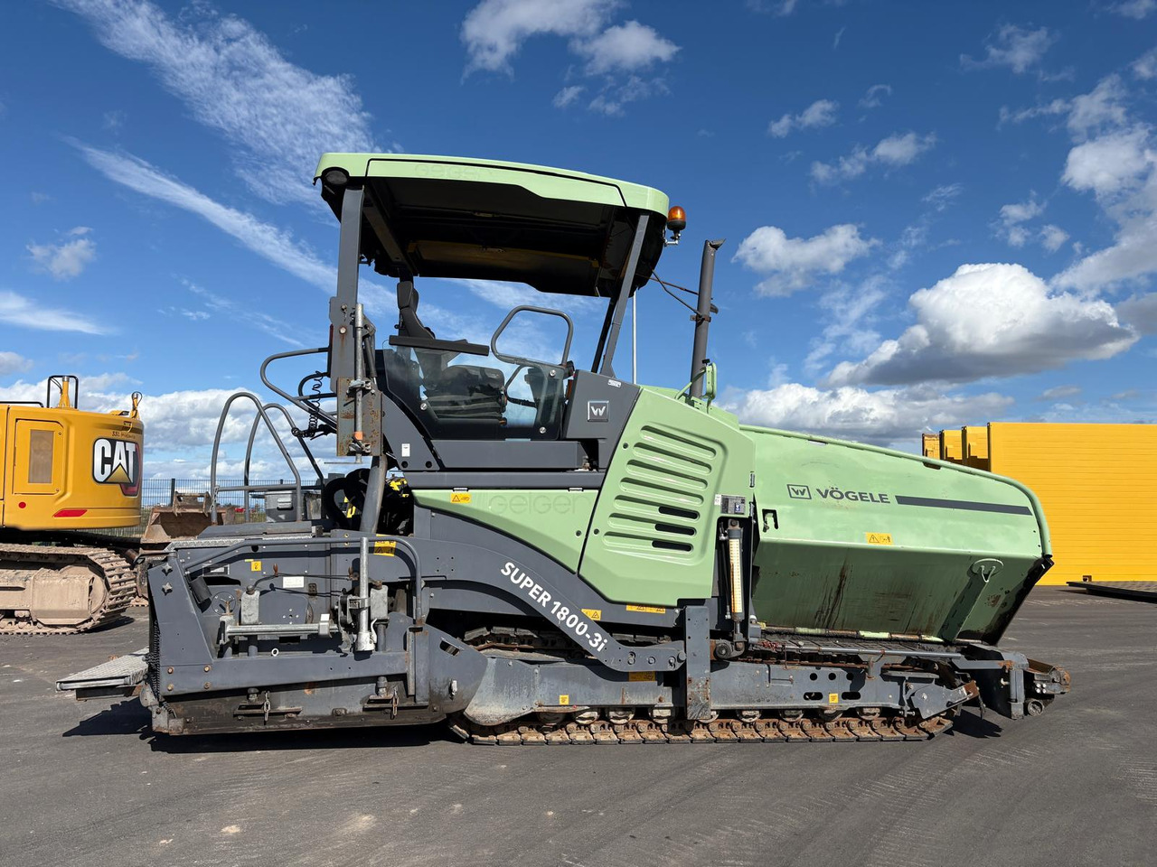 VÖGELE SUPER 1800-3i - Pavimentadora de asfalto: foto 1 VÖGELE SUPER 1800-3i - Pavimentadora de asfalto: foto 1