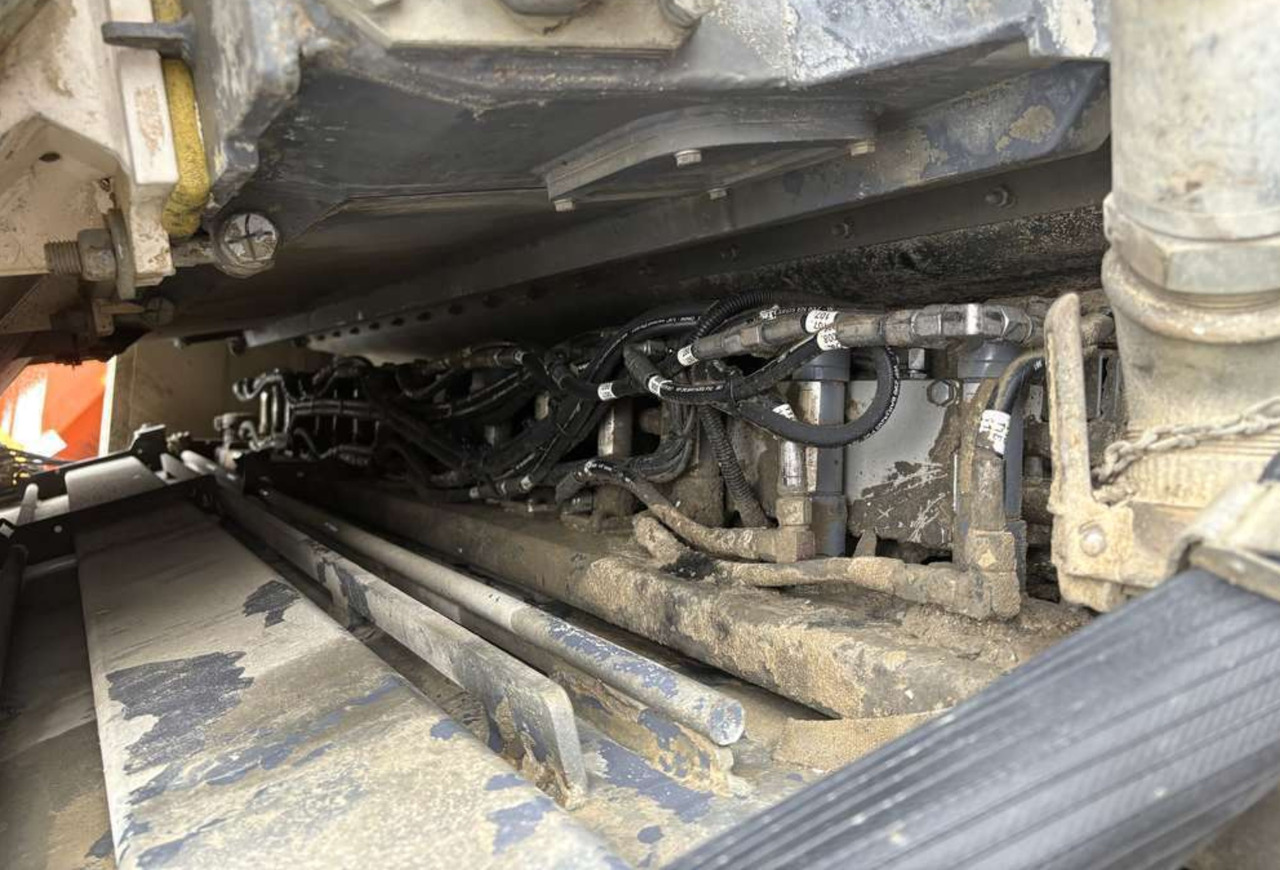 WIRTGEN WR 240i S-PACK - Estabilizador de suelos: foto 3 WIRTGEN WR 240i S-PACK - Estabilizador de suelos: foto 3