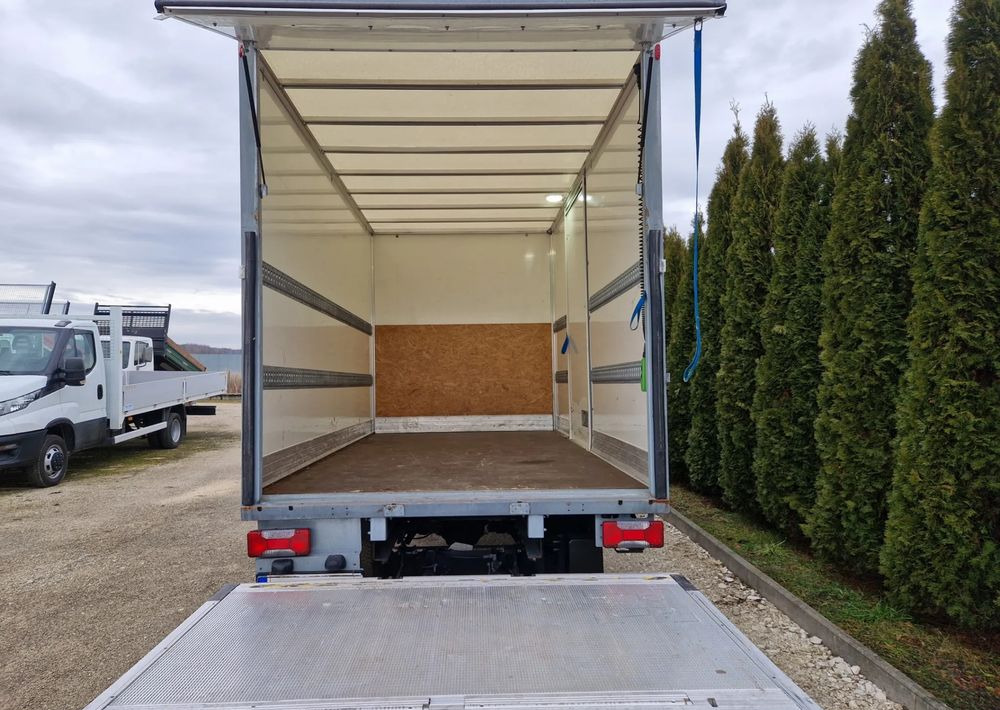 Iveco 35C14 35C13 - Furgoneta caja cerrada: foto 5 Iveco 35C14 35C13 - Furgoneta caja cerrada: foto 5