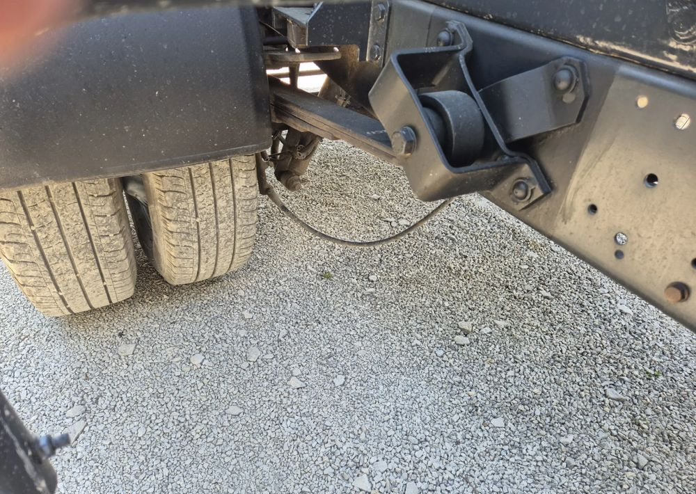 Volquete furgoneta Iveco 35C15 3.0 150KM Wywrotka: foto 10