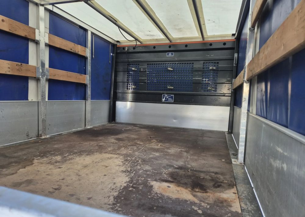 Renault MASTER 2.3 MAXI - Furgoneta combi: foto 4 Renault MASTER 2.3 MAXI - Furgoneta combi: foto 4