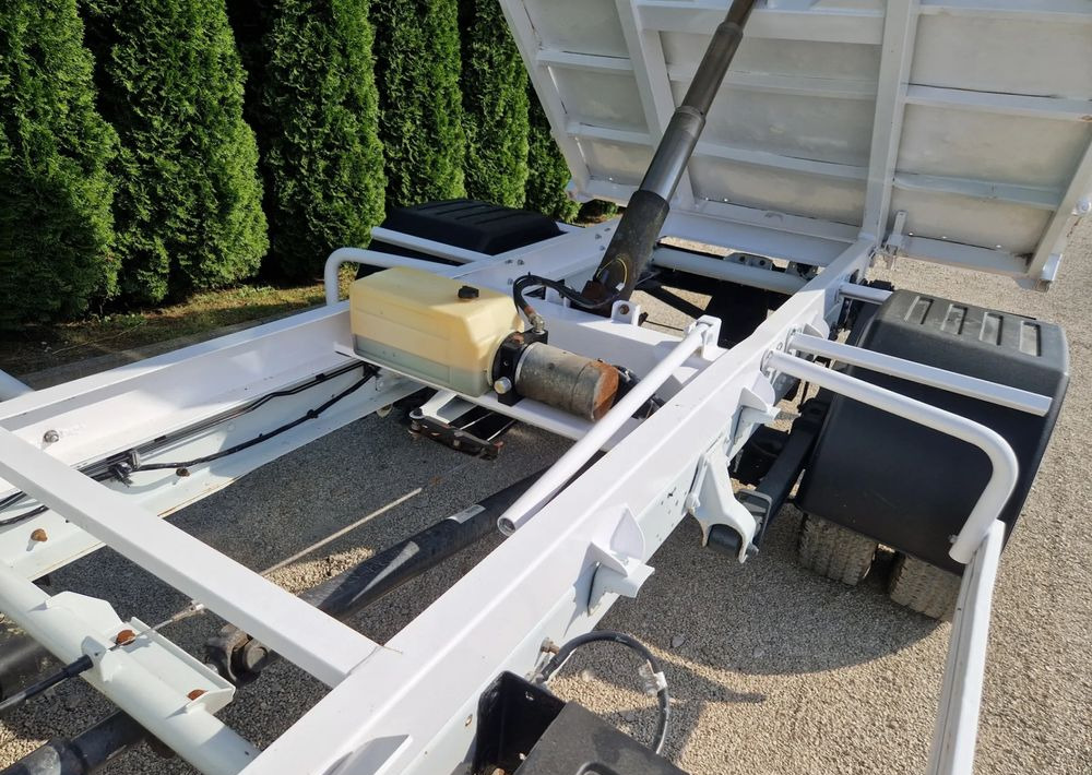 Leasing de Renault Mascott 3.0 DXI Renault Mascott 3.0 DXI: foto 9 Leasing de Renault Mascott 3.0 DXI Renault Mascott 3.0 DXI: foto 9