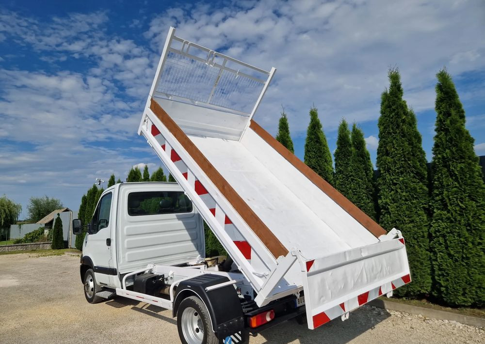 Renault Mascott 3.0 DXI - Volquete furgoneta: foto 3 Renault Mascott 3.0 DXI - Volquete furgoneta: foto 3