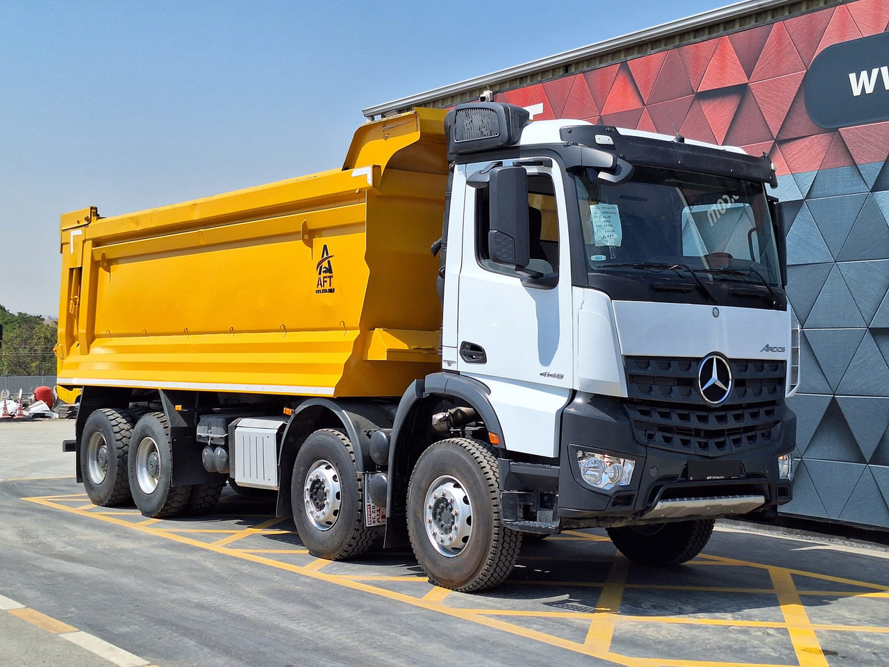MERCEDES-BENZ AROCS 4148 - Camión volquete: foto 3 MERCEDES-BENZ AROCS 4148 - Camión volquete: foto 3