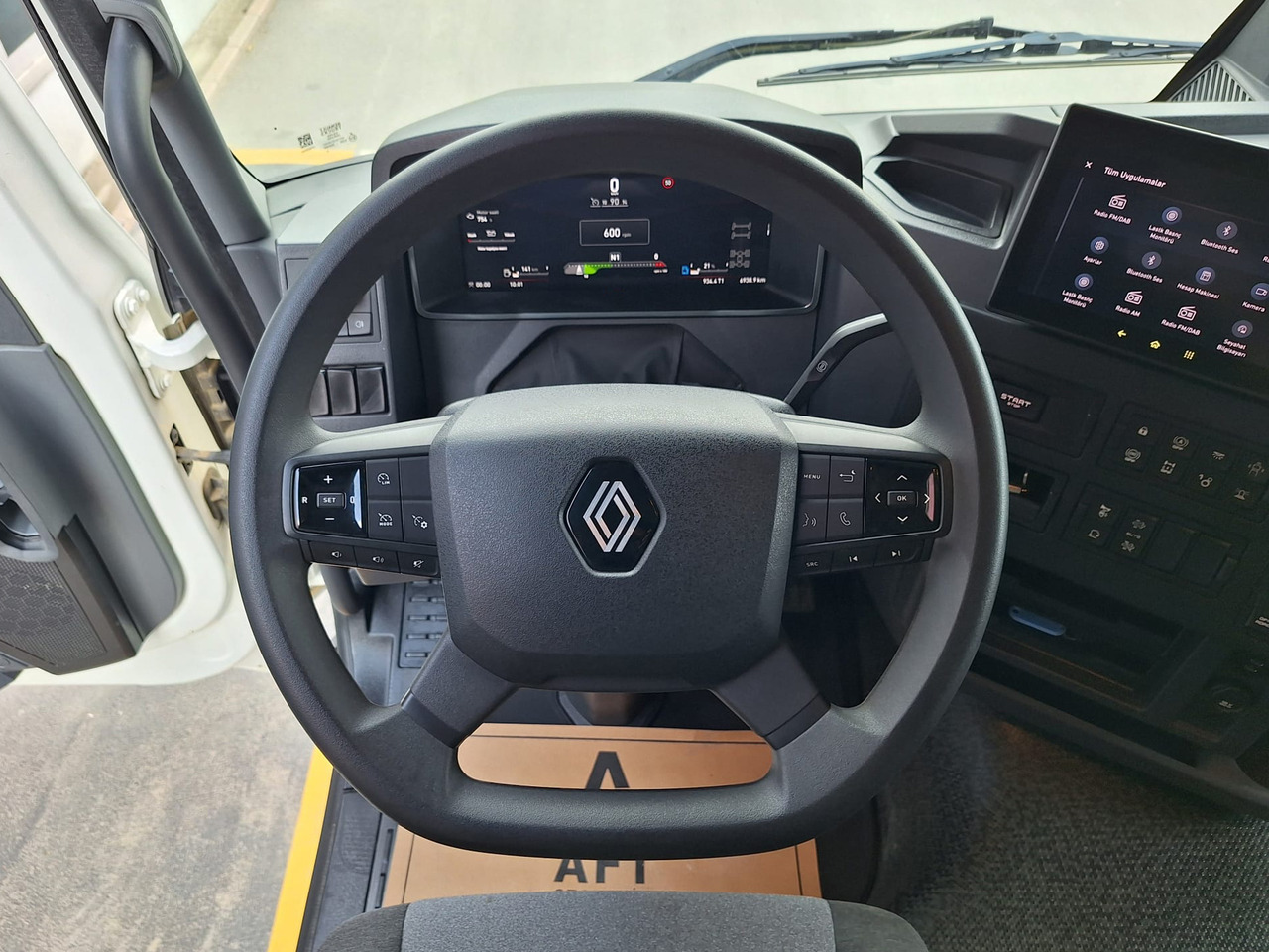 Camión volquete RENAULT K 520: foto 11 Camión volquete RENAULT K 520: foto 11