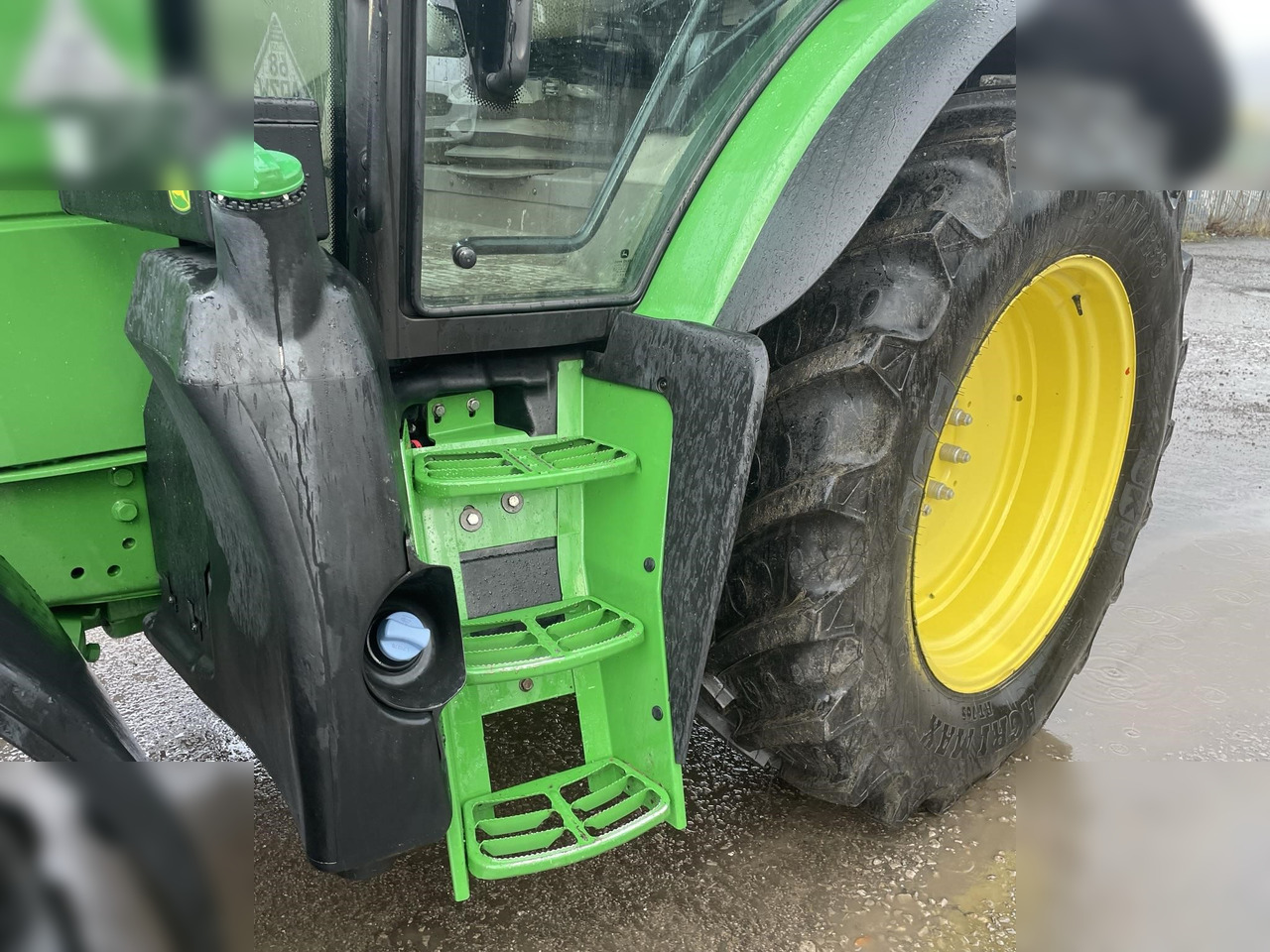 2017 JOHN DEERE 6130R - Tractor: foto 5 2017 JOHN DEERE 6130R - Tractor: foto 5