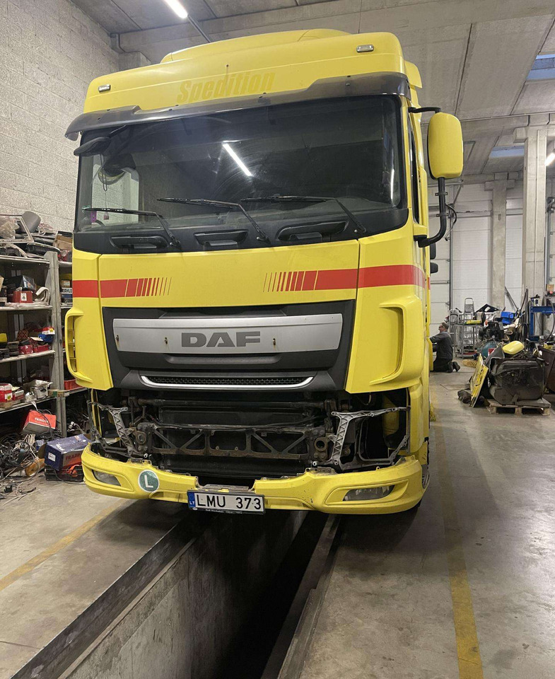 DAF XF 106 440 SC retarderis - Piezas de recambio para Camión: foto 1 DAF XF 106 440 SC retarderis - Piezas de recambio para Camión: foto 1