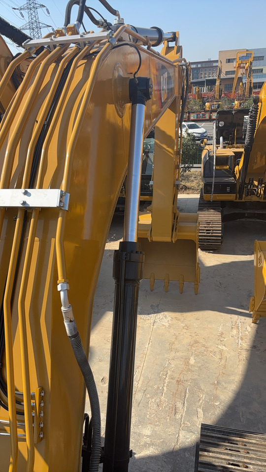 CATERPILLAR 330D2L - Excavadora de cadenas: foto 4 CATERPILLAR 330D2L - Excavadora de cadenas: foto 4