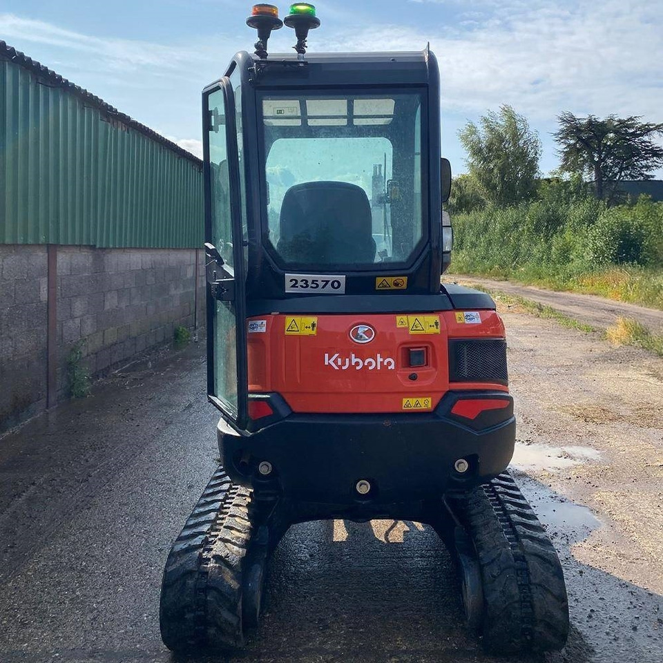 Kubota U 27-4 - Miniexcavadora: foto 4 Kubota U 27-4 - Miniexcavadora: foto 4