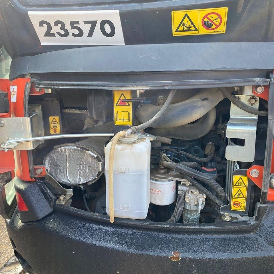 Kubota U 27-4 - Miniexcavadora: foto 5 Kubota U 27-4 - Miniexcavadora: foto 5