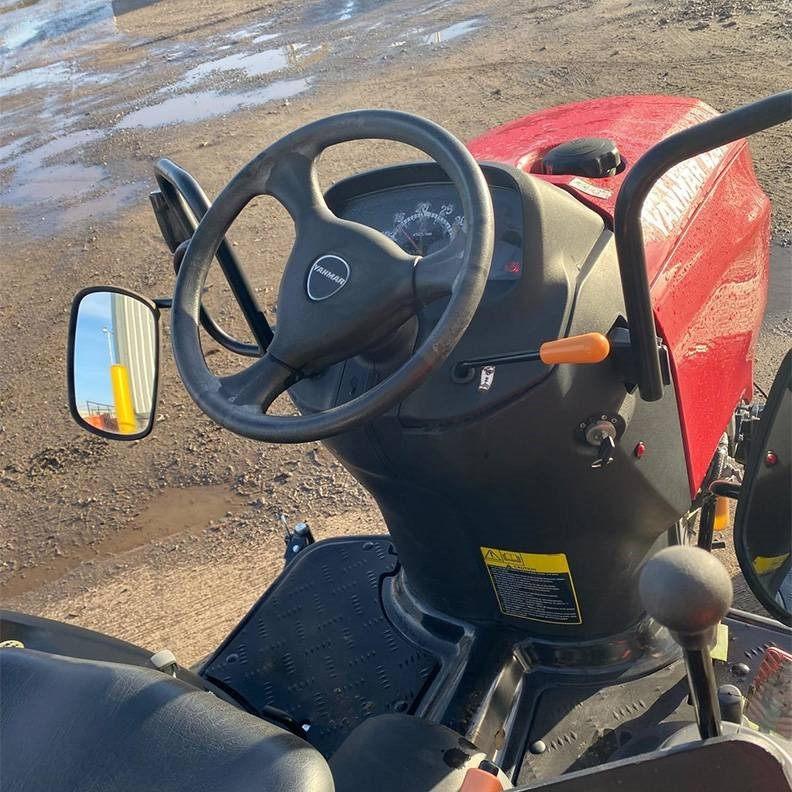 Yanmar SA 424 - Tractor: foto 4 Yanmar SA 424 - Tractor: foto 4