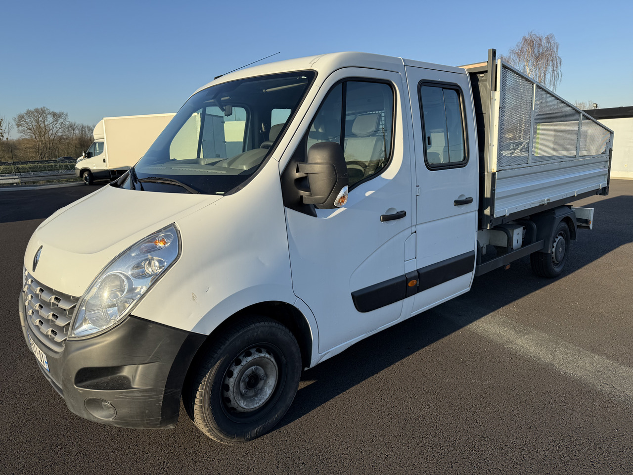 RENAULT MASTER 2.3DCI125 BENNE ACIER DOUBLE CABINE ROUE SIMPLE + REHAUSSE DE RIDELLE - Volquete furgoneta: foto 5 RENAULT MASTER 2.3DCI125 BENNE ACIER DOUBLE CABINE ROUE SIMPLE + REHAUSSE DE RIDELLE - Volquete furgoneta: foto 5