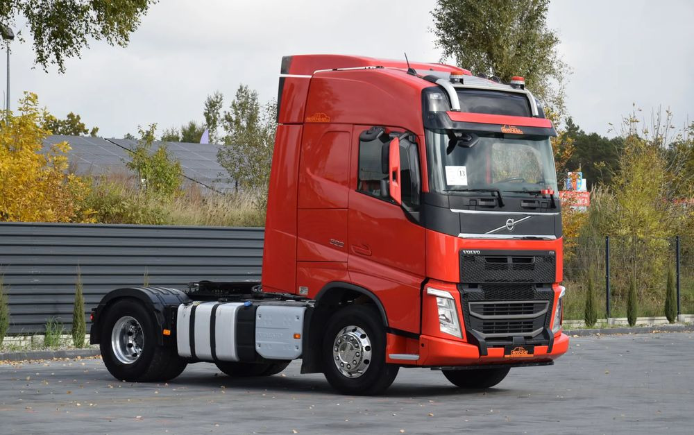 Volvo FH500 / HYDRAULIKA / EURO 6 / ACC / LEDY / ALUFELGI / SERWISOWANY / SPROWADZONY - Cabeza tractora: foto 3 Volvo FH500 / HYDRAULIKA / EURO 6 / ACC / LEDY / ALUFELGI / SERWISOWANY / SPROWADZONY - Cabeza tractora: foto 3