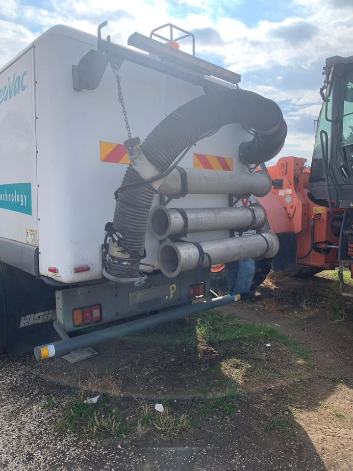 ELGIN GEOVAC VACUUM SWEEPER E TECHNOLOGY - Barredora vial: foto 3 ELGIN GEOVAC VACUUM SWEEPER E TECHNOLOGY - Barredora vial: foto 3