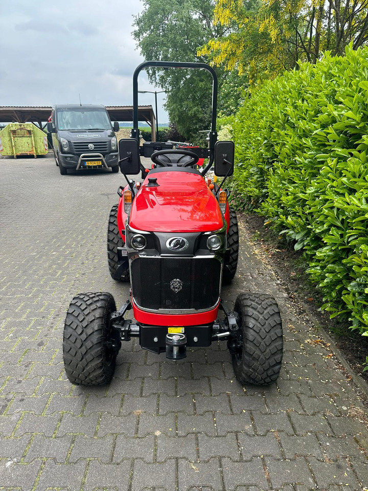 Captain Captain D223 - Mini tractor: foto 3 Captain Captain D223 - Mini tractor: foto 3