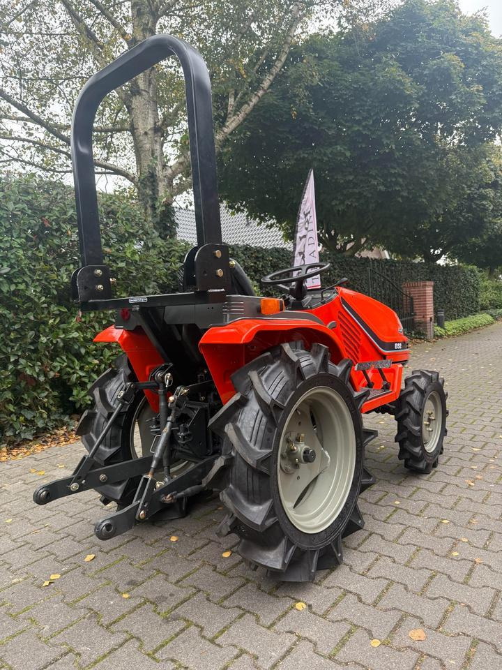 Kleintraktor Kubota B52 ab 49 € pro Monat. - Mini tractor: foto 3 Kleintraktor Kubota B52 ab 49 € pro Monat. - Mini tractor: foto 3