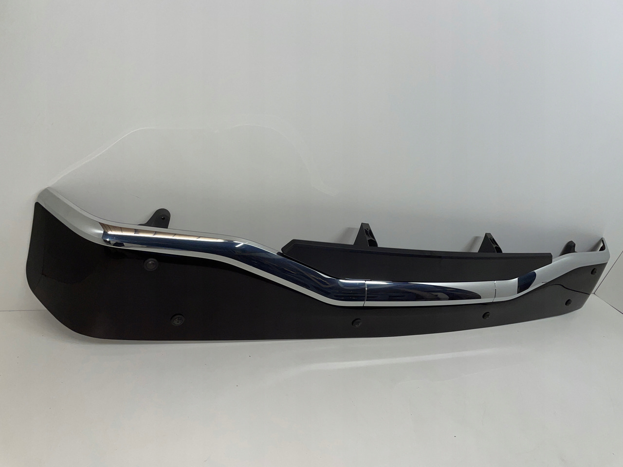 KOMPLETNA ORYGINALNA BLENDA OSŁONA PRZECIWSŁONECZNA MAN TG3 TGX 3 TGX-3 - Visera parasol para Camión: foto 2 KOMPLETNA ORYGINALNA BLENDA OSŁONA PRZECIWSŁONECZNA MAN TG3 TGX 3 TGX-3 - Visera parasol para Camión: foto 2