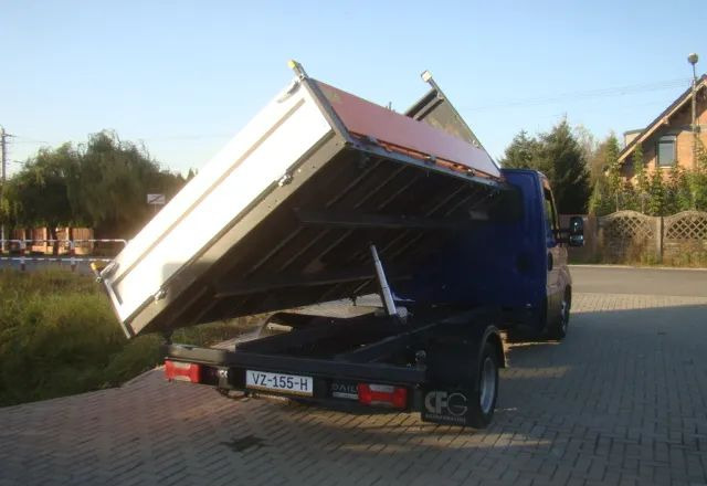 Iveco DAILY 100%PRZEBIEG-POTWIERDZONY - Volquete furgoneta: foto 4 Iveco DAILY 100%PRZEBIEG-POTWIERDZONY - Volquete furgoneta: foto 4