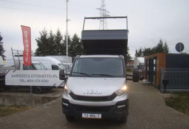 Iveco DAILY 50 C 17 3-STRONNA WYWROTKA 4.80M 3.5T - Volquete furgoneta: foto 4 Iveco DAILY 50 C 17 3-STRONNA WYWROTKA 4.80M 3.5T - Volquete furgoneta: foto 4