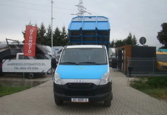 Iveco DAILY 70 C 15 3.0TDI 3.5T 3.65M WYWROTKA - Volquete furgoneta: foto 2 Iveco DAILY 70 C 15 3.0TDI 3.5T 3.65M WYWROTKA - Volquete furgoneta: foto 2