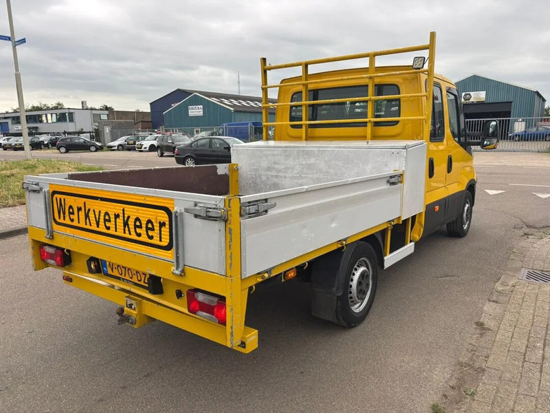 Iveco Daily 35S12 - Caja abierta furgoneta: foto 5 Iveco Daily 35S12 - Caja abierta furgoneta: foto 5