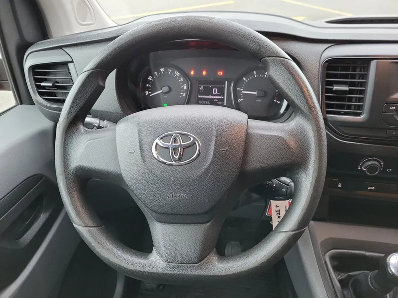 Furgoneta pequeña Toyota ProAce: foto 13 Furgoneta pequeña Toyota ProAce: foto 13