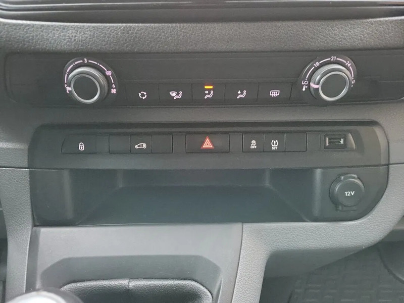 Furgoneta pequeña Toyota ProAce: foto 15 Furgoneta pequeña Toyota ProAce: foto 15