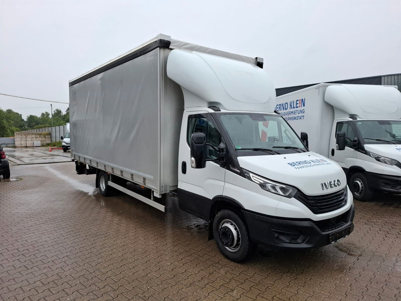 Iveco 72-210A8/P, Klima, Luft, HiMatic, LBW, RFK, - Furgoneta con caja de lona: foto 3 Iveco 72-210A8/P, Klima, Luft, HiMatic, LBW, RFK, - Furgoneta con caja de lona: foto 3