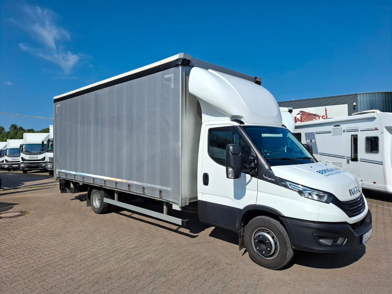 Iveco 72-210P/A8,Luft,HiMatic,LBW,Schiebepl., - Furgoneta con caja de lona: foto 2 Iveco 72-210P/A8,Luft,HiMatic,LBW,Schiebepl., - Furgoneta con caja de lona: foto 2