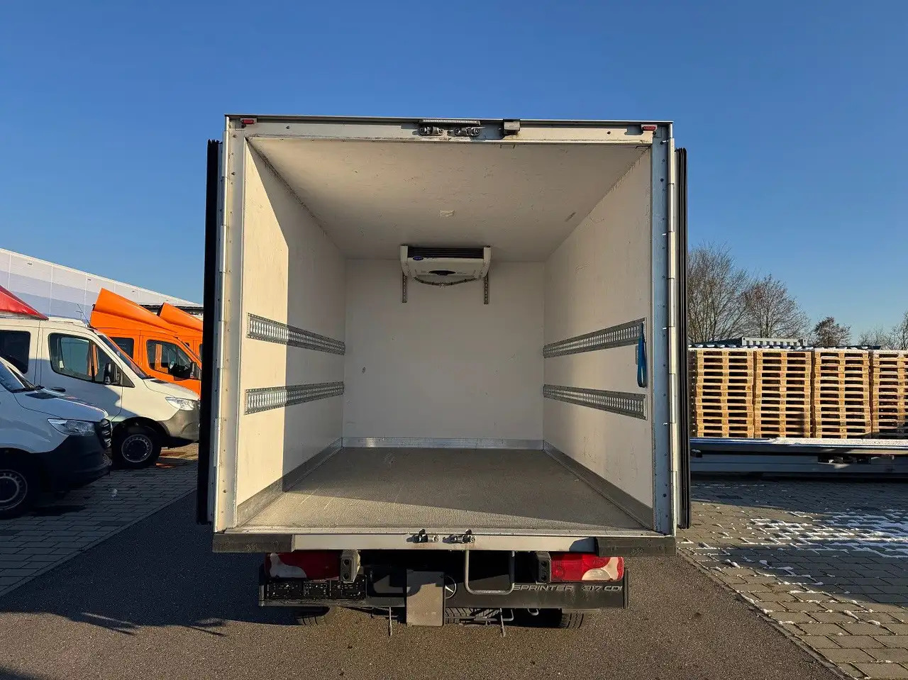 Leasing de Mercedes-Benz Sprinter 317 CDI Lang Tiefkühlkoffer Carrier Mercedes-Benz Sprinter 317 CDI Lang Tiefkühlkoffer Carrier: foto 13