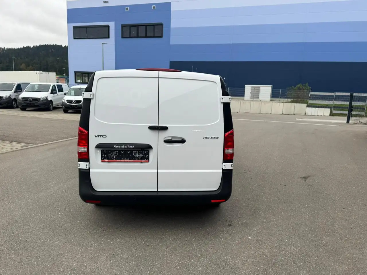 Mercedes-Benz Vito 116 CDI Lang Extralang XXL Klima - Furgón: foto 5 Mercedes-Benz Vito 116 CDI Lang Extralang XXL Klima - Furgón: foto 5