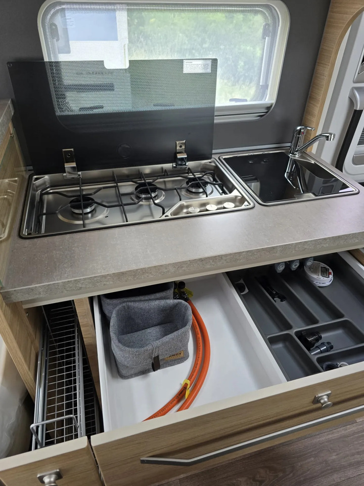 Caravana nuevo Fendt Bianco Activ 515 SGD Safety- + Shower- Dekopaket: foto 13 Caravana nuevo Fendt Bianco Activ 515 SGD Safety- + Shower- Dekopaket: foto 13