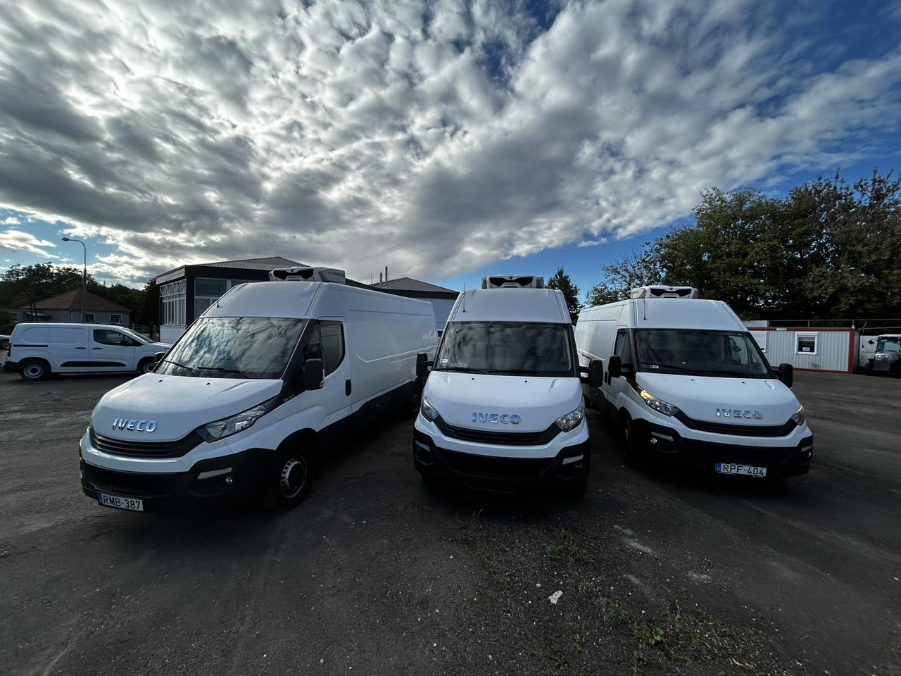 IVECO Daily 35S14 with Zanotti Z350 0°C Refrigeration (5 vehicles in stock) - Furgoneta frigorifica: foto 1 IVECO Daily 35S14 with Zanotti Z350 0°C Refrigeration (5 vehicles in stock) - Furgoneta frigorifica: foto 1
