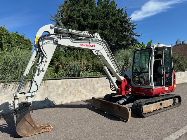 TAKEUCHI TB 370 - Miniexcavadora: foto 5 TAKEUCHI TB 370 - Miniexcavadora: foto 5