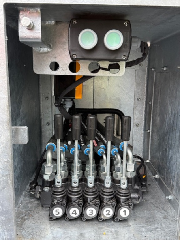 KALEPAR KLP2Y - Semirremolque portavehículos: foto 3 KALEPAR KLP2Y - Semirremolque portavehículos: foto 3