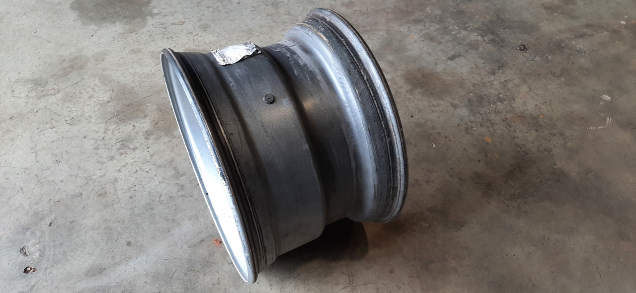 Gebrauchte Felgen 14 x 22,5 für Reifengröße 445 x 65 x 22,5, Artikel - Nr. : 99.99999 - 9999 - Llanta para Camión: foto 4 Gebrauchte Felgen 14 x 22,5 für Reifengröße 445 x 65 x 22,5, Artikel - Nr. : 99.99999 - 9999 - Llanta para Camión: foto 4