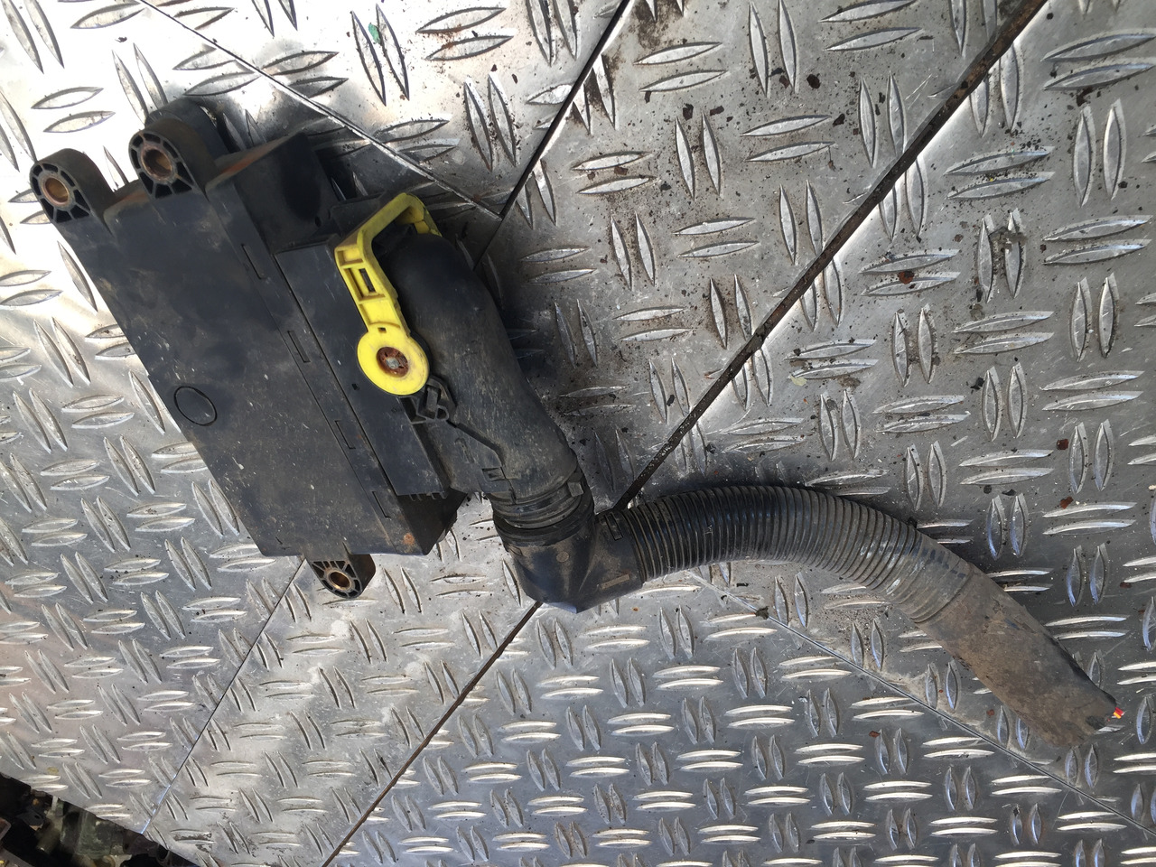 Gebrauchtes AdBlue Steuergerät, MB Atego 8.18, Artikel - Nr. : A 002 540 90 45 - Unidad de control para Camión: foto 3 Gebrauchtes AdBlue Steuergerät, MB Atego 8.18, Artikel - Nr. : A 002 540 90 45 - Unidad de control para Camión: foto 3