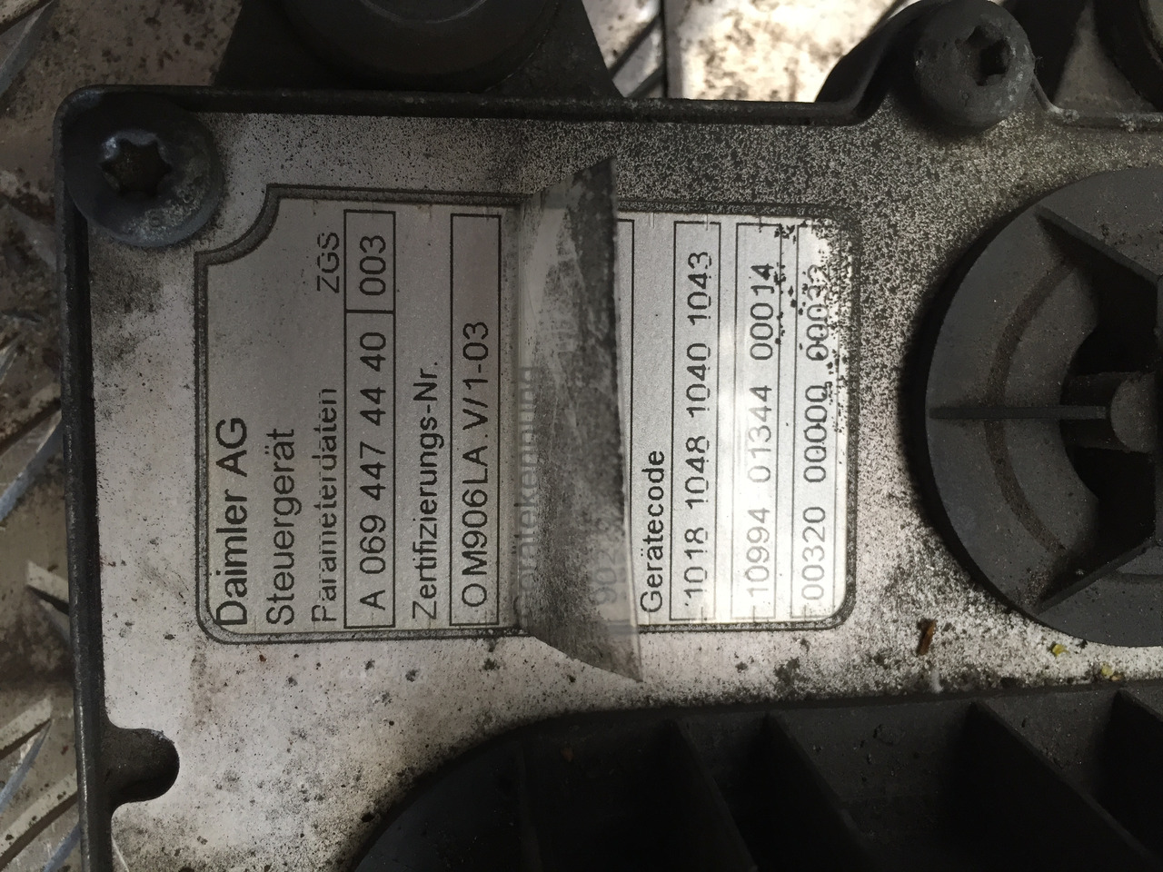 Gebrauchtes Motor - Steuergerät MB Axor 1824, Typ OM 906 LA, Euro 5, Artikel - Nr. : A 001 446 33 40 - Unidad de control para Camión: foto 5 Gebrauchtes Motor - Steuergerät MB Axor 1824, Typ OM 906 LA, Euro 5, Artikel - Nr. : A 001 446 33 40 - Unidad de control para Camión: foto 5