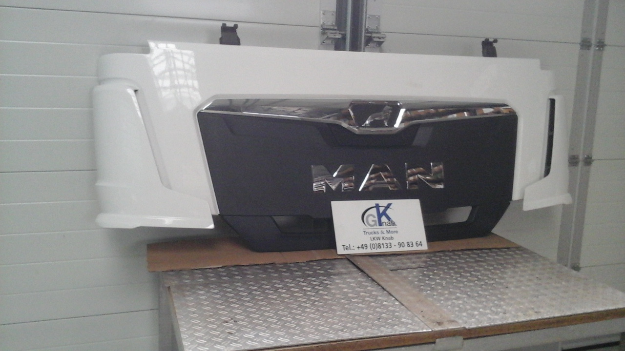 Neuwertige Frontklappe , weiß, schmal MAN TGM / TG3, Artikel - Nr.: 81.61110 - 6123 - Capota para Camión: foto 3 Neuwertige Frontklappe , weiß, schmal MAN TGM / TG3, Artikel - Nr.: 81.61110 - 6123 - Capota para Camión: foto 3