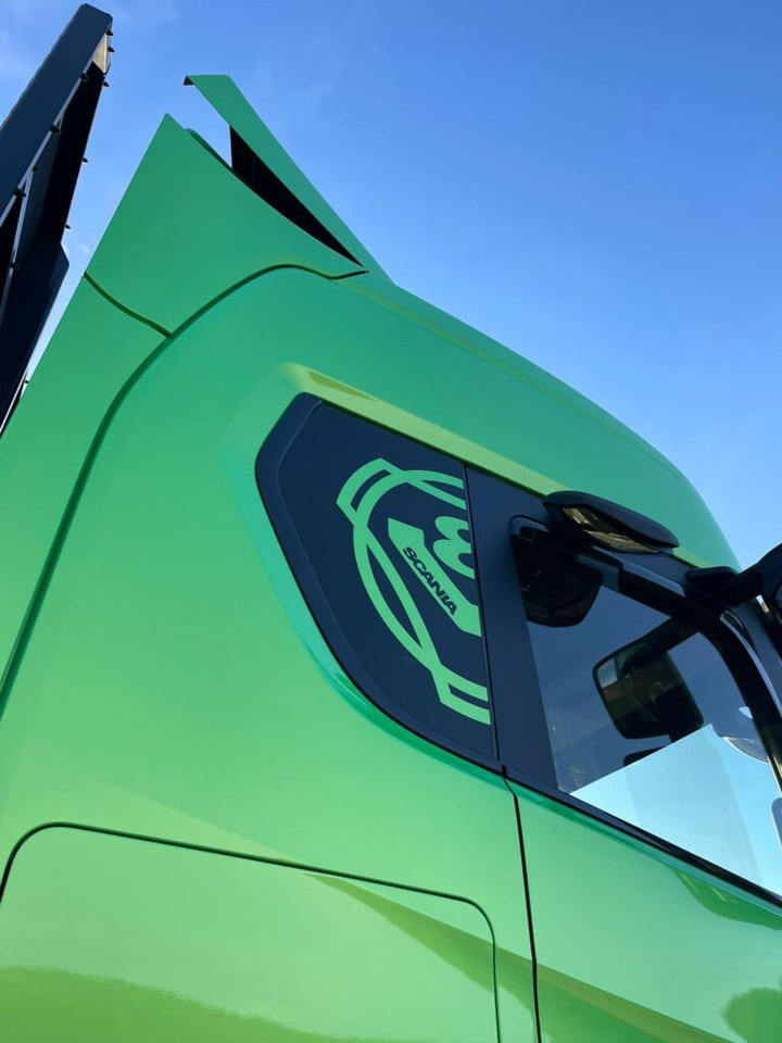 SCANIA 650 „BANDZIOR” - Camión forestal, Camión grúa: foto 4 SCANIA 650 „BANDZIOR” - Camión forestal, Camión grúa: foto 4